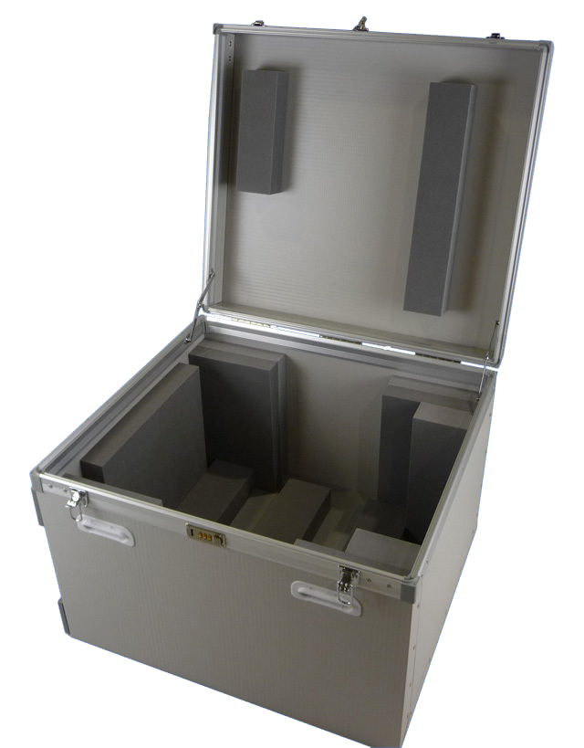 緩衝材(クッション)・鍵付き 研究用精密機器ケース 蓋を開けた全体