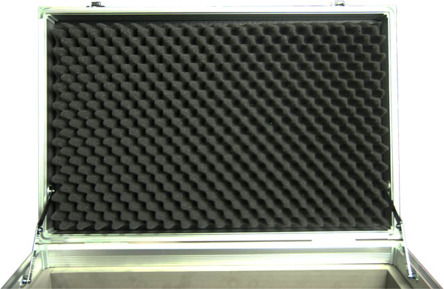 ＰＣ収納ケース 緩衝材付　蓋の波状ウレタン